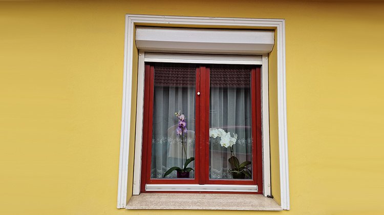 Fa ablak javítása